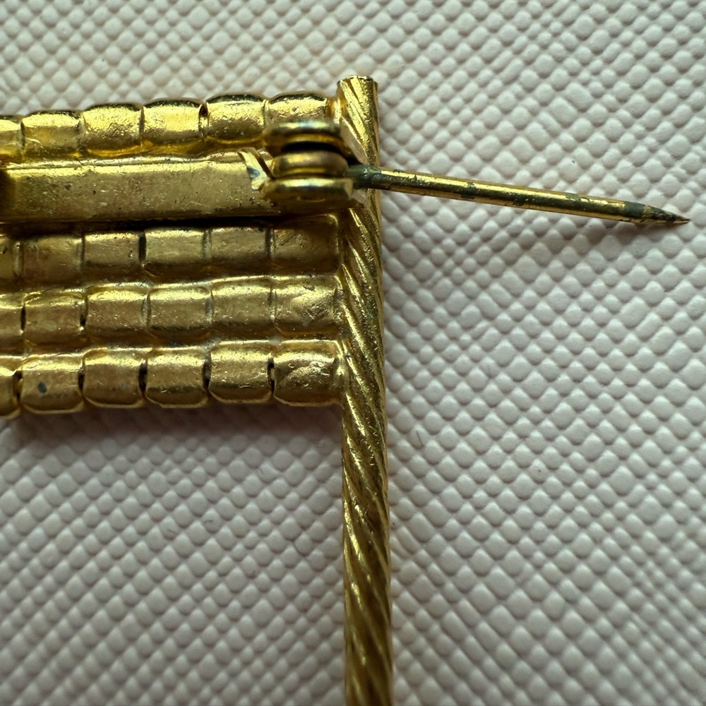 Patriotic Rhinestone Flag Brooch - Picture 9 of 12